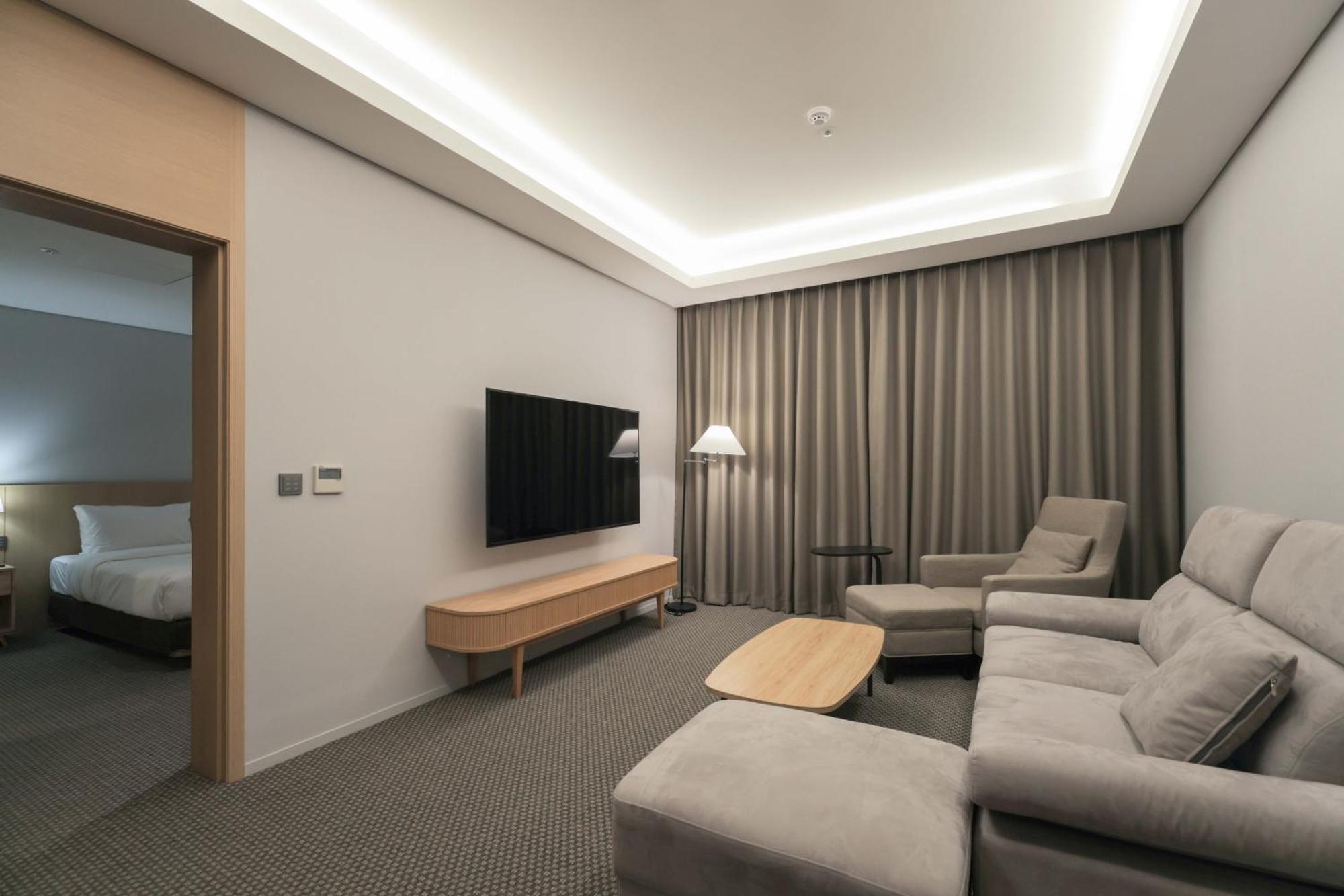 Aank Hotel Incheon Guwol Exteriör bild