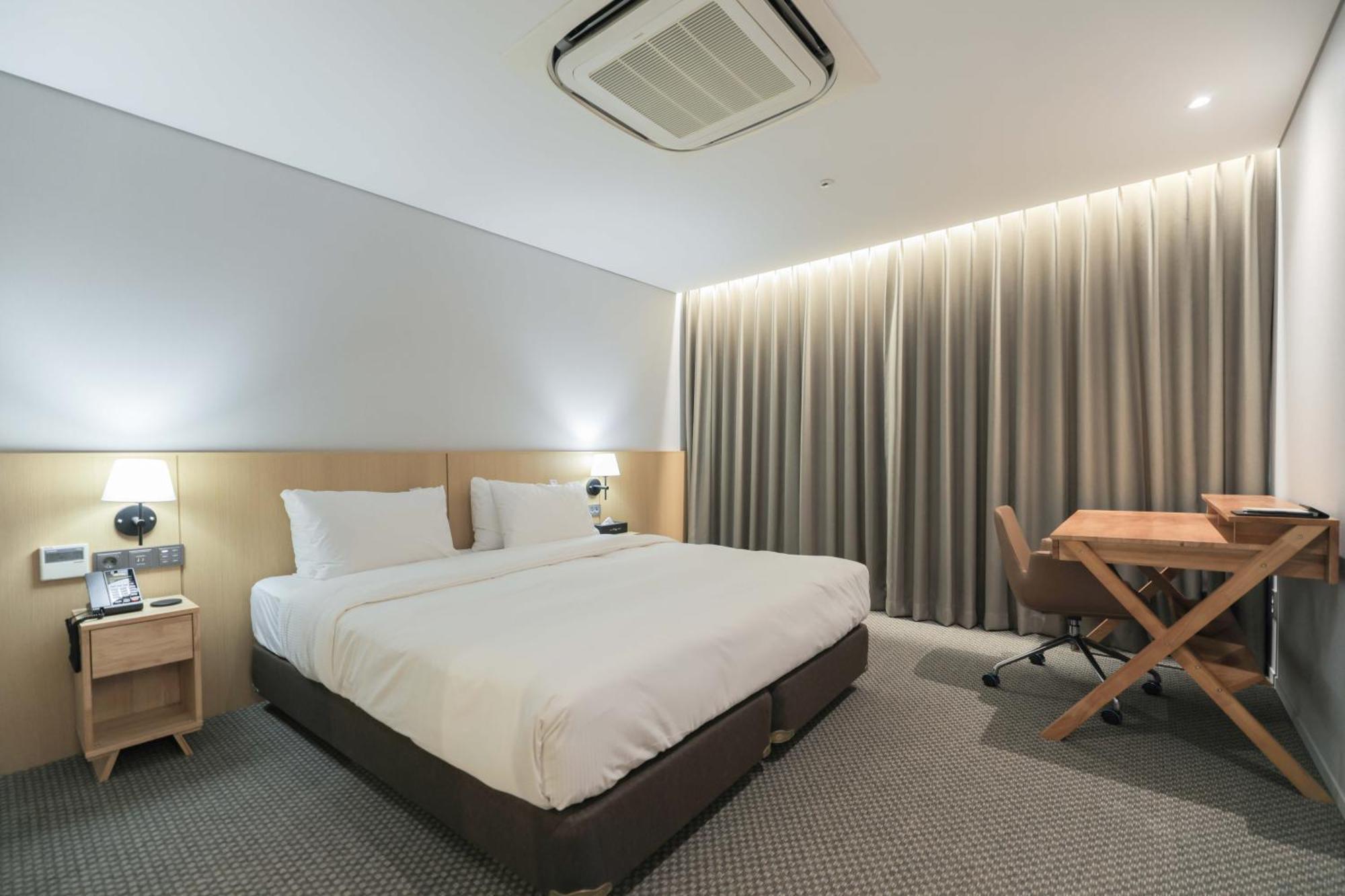 Aank Hotel Incheon Guwol Exteriör bild